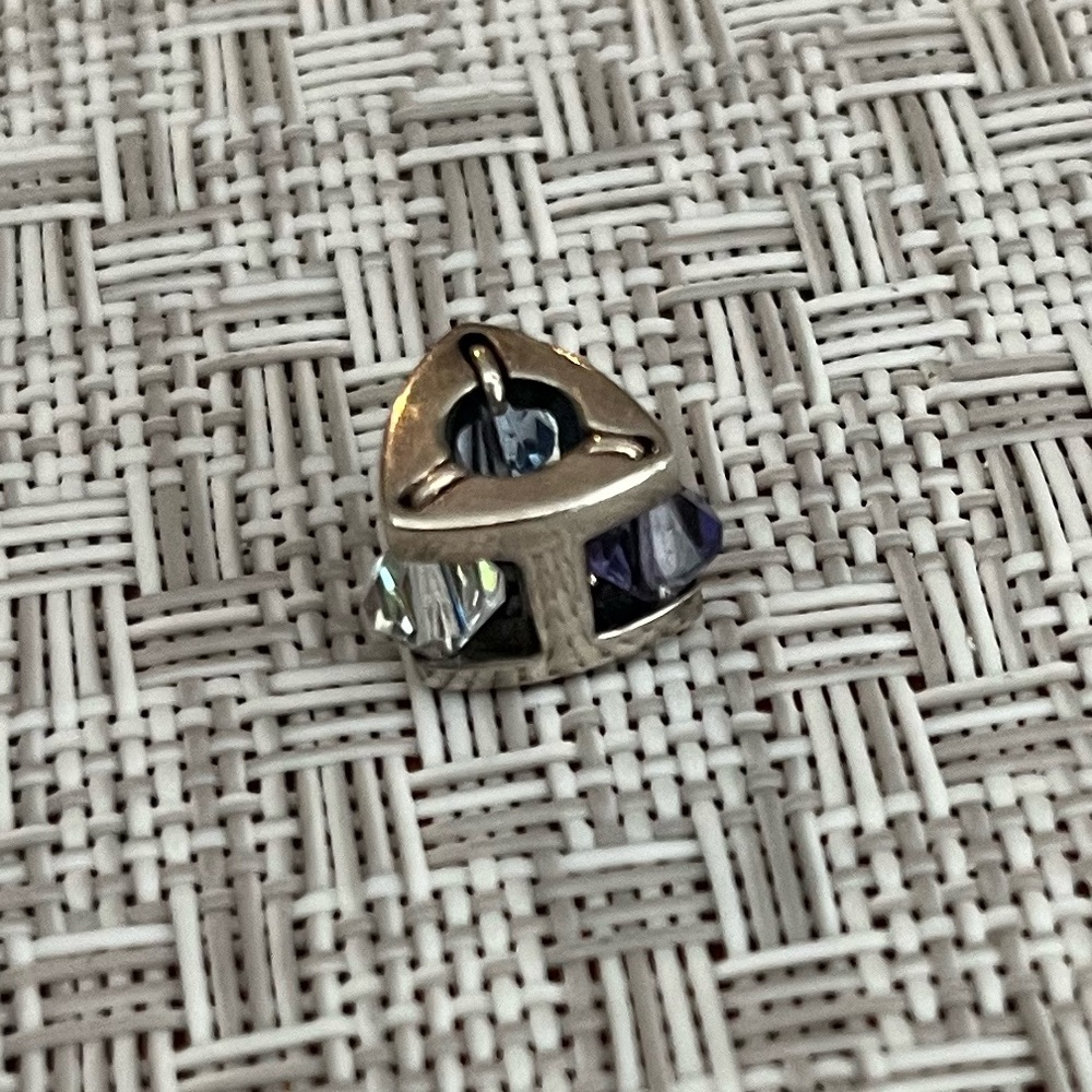 Trollbeads small summer jewel charm. Item # TAGBE-00102. Retired 2019. - Picture 5 of 10